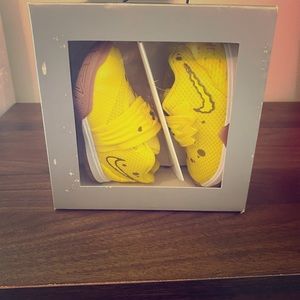 Sponge Bob Kyrie Irvin’s 5’s